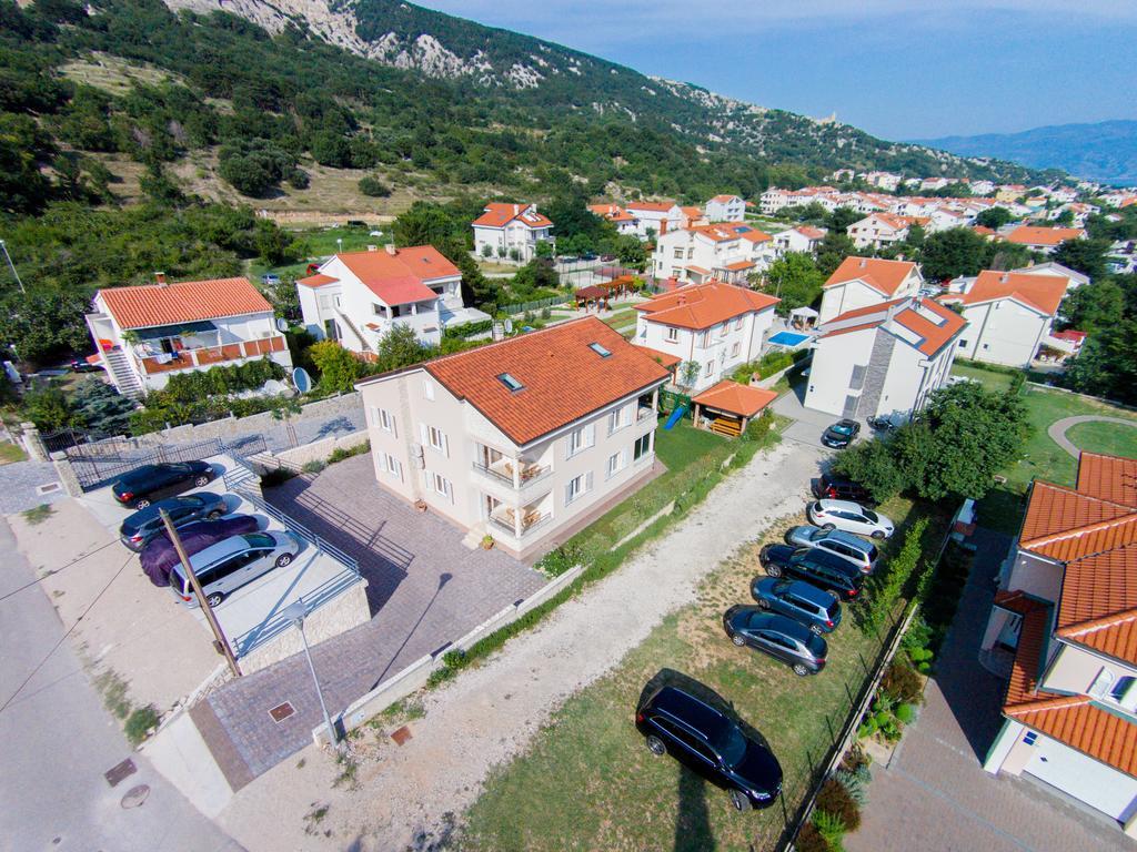 Apartments Mia Baška Buitenkant foto