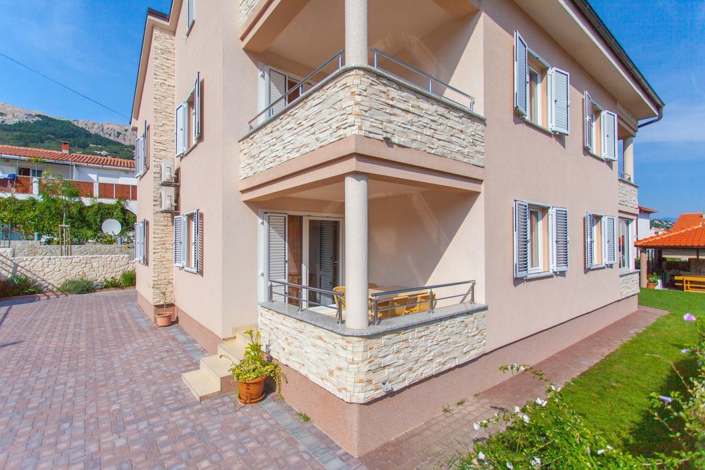 Apartments Mia Baška Buitenkant foto
