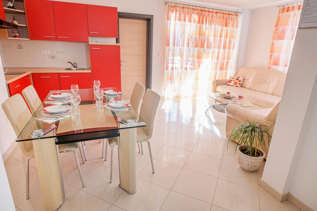 Apartments Mia Baška Buitenkant foto